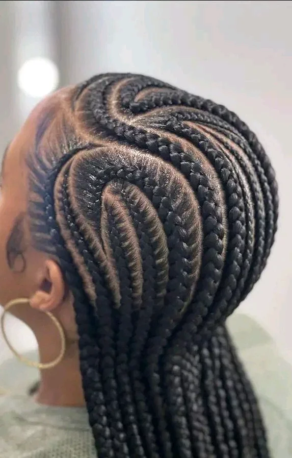 Ladies Try Out These Protective Hairstyles for Sleeping