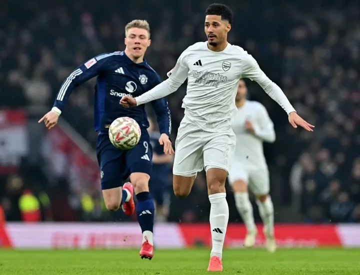 William Saliba was blocked from taking a penalty for Arsenal vs Manchester United (Image: Getty)