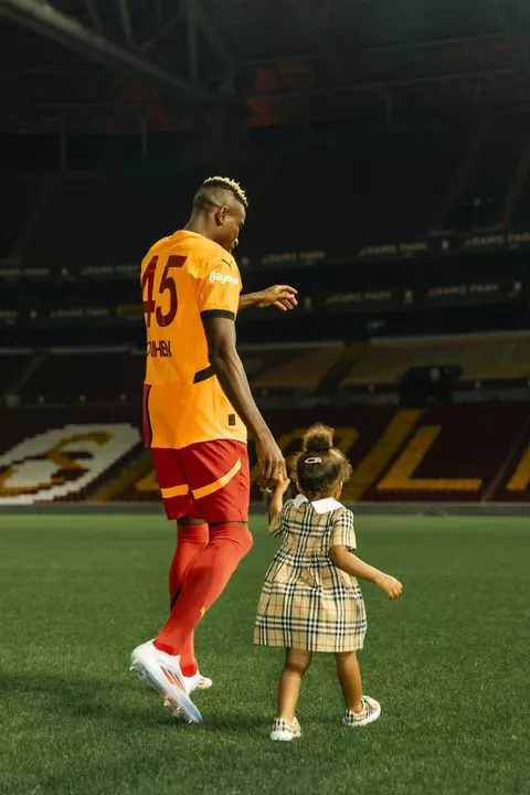 Osimhen reveals daughter's special connection to Galatasaray: 'She knows the Anthems better than me'