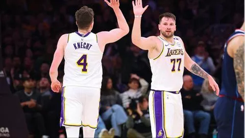 Luka Doncic on fire as Lakers beat Clippers in Los Angeles derby (Video)