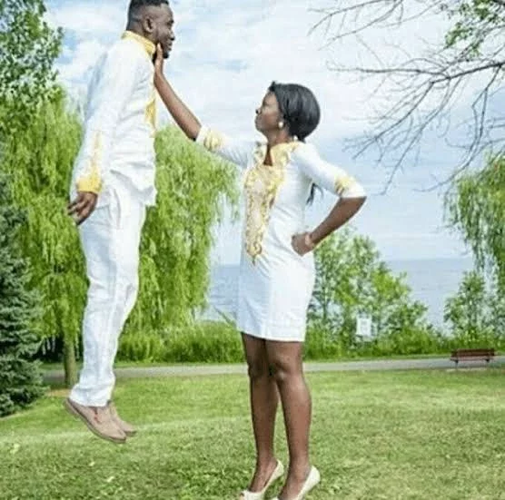 10 Funny Pre-wedding Photos That Will Make You Laugh
