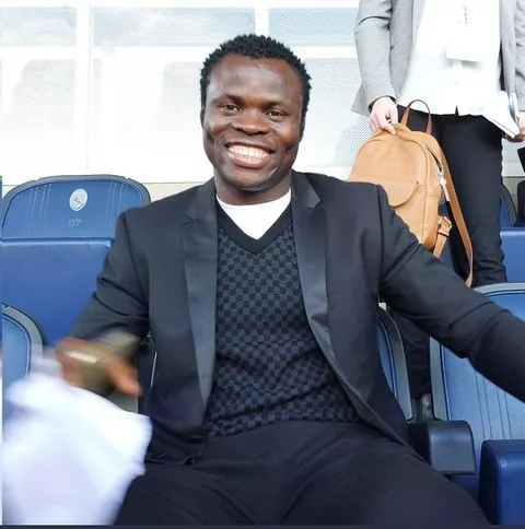 Taye Taiwo says Atalanta has a decision to make on Ademola Lookman.