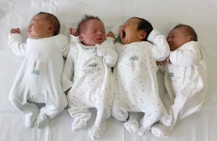 46-year-old teacher gives birth to quadruplets, appeals for help