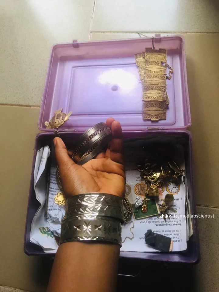 Nigerian lady flaunts gold rings, necklaces, bangles online as she discovers late grandmother's jewelry box