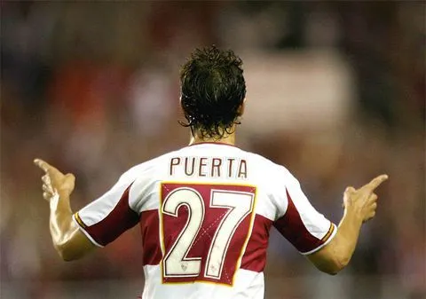 7 Deaths of Football Players That Shook the World