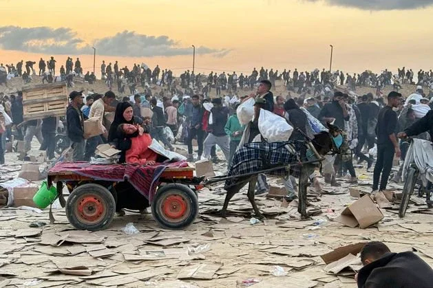 Hamas seeks ceasefire pledge as scores more killed in Gaza Hamas seeks ceasefire pledge as scores more killed in Gaza