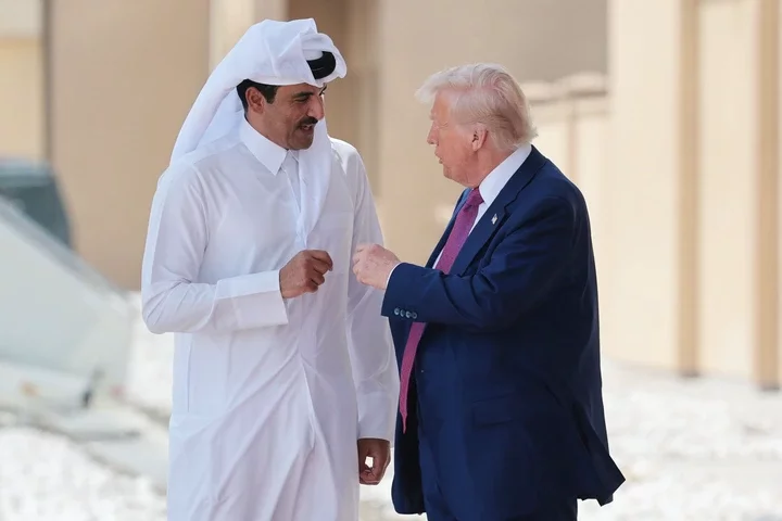 Giving Trump $400m Boeing jet was his team's idea not Qatar's, report claims Giving Trump $400m Boeing jet was his team's idea not Qatar's, report claims