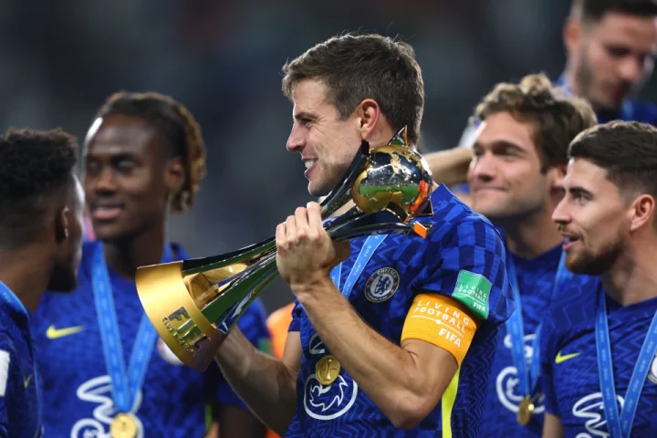 Cesar Azpilicueta set to complete Inter Milan switch as Chelsea allow legend to leave club early