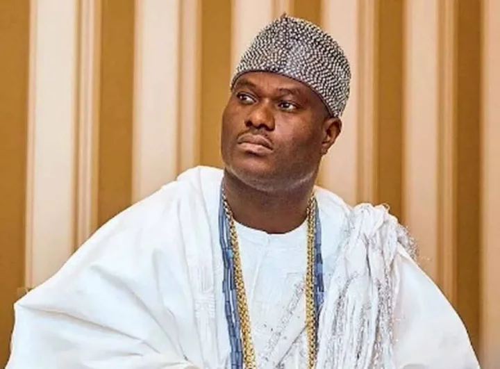 Ooni of Ife officially marries third wife Tobi Phillips (Videos)