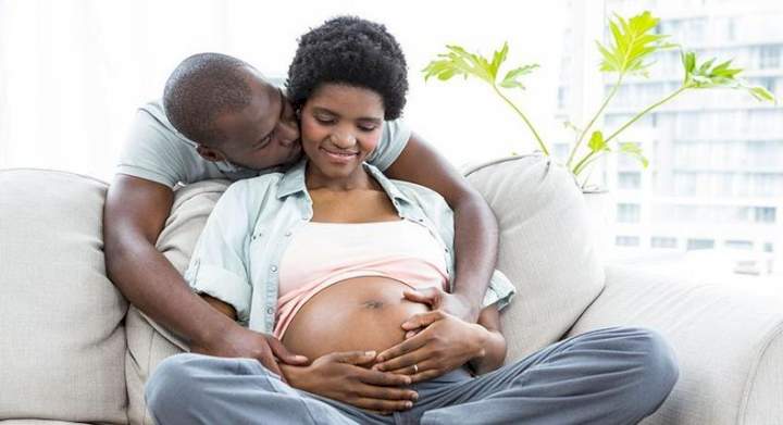 For pregnant women: 5 reasons you should not run away from s*x