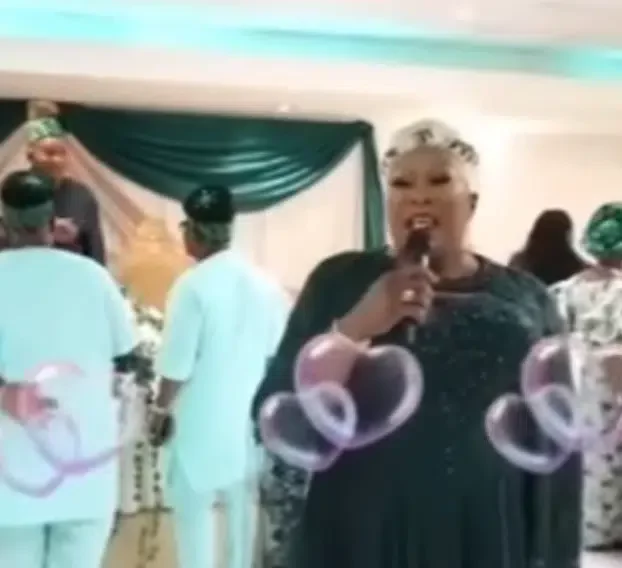 Woman who chased guests out of her birthday party in UK over Asoebi apologizes