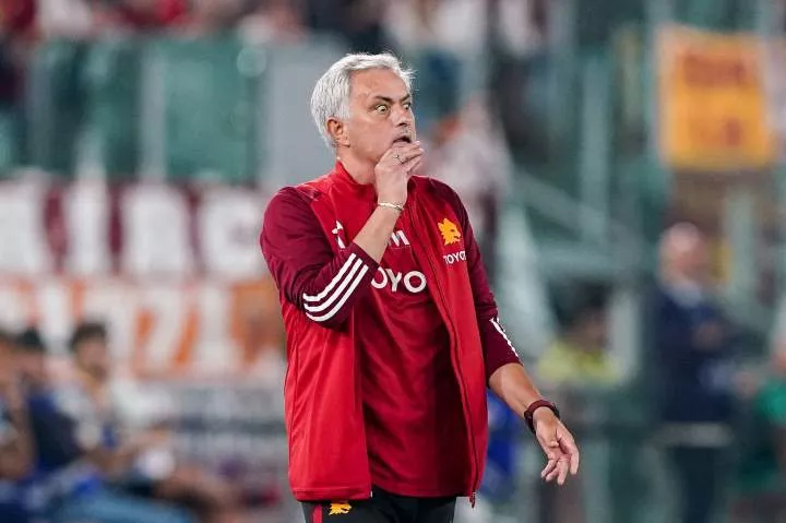 Jose Mourinho to quit Roma for Premier League return