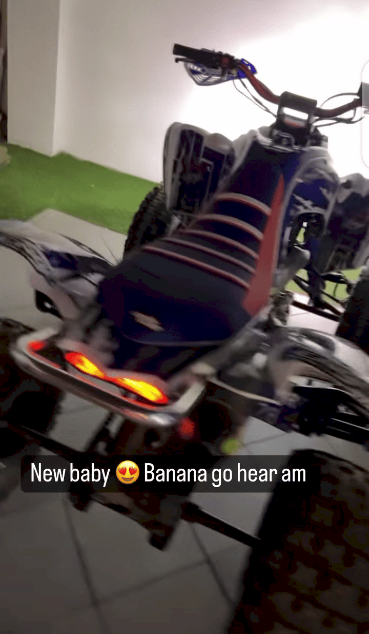 'Banana island go hear am' - Davido says as he takes delivery of his new power bike