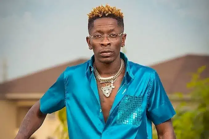 'If you know you have his phone please return it' - Shatta Wale begs compatriots after Meek Mill's phone was stolen in Ghana