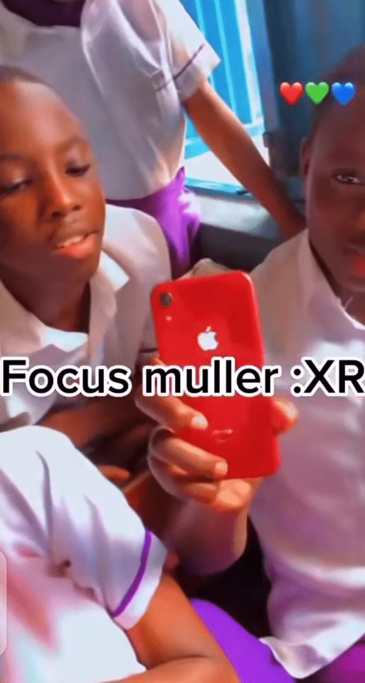'Which school is this?' - Reactions trail video of secondary students flaunting expensive iPhones