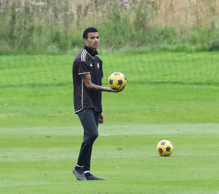 Mason Greenwood fans convinced he's made a decision on his football future  after spotting clue in training pictures - Torizone