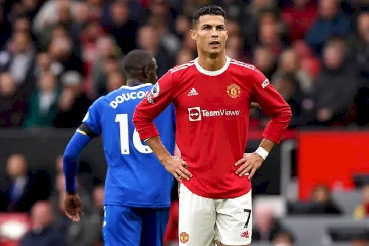 EPL: Moment angry Ronaldo smashes supporter's phone after loss to Everton; tenders apology thereafter (Video)