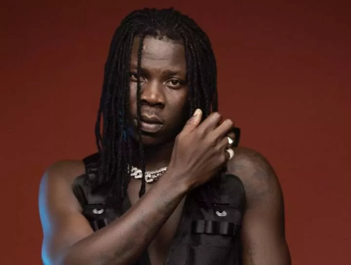 Burna Boy not 'new cat' - Ghanaian singer, Stonebwoy disagrees with Davido