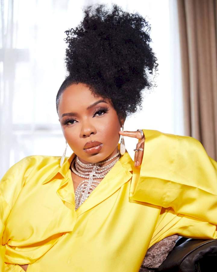 'You're making this country unbearable to live in' - Yemi Alade tackles CBN over Dollar regulation