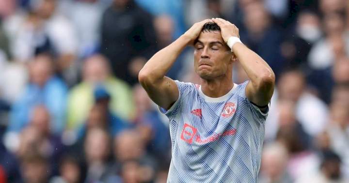 EPL: Ronaldo blamed for Fernandes' penalty miss in United 1-0 defeat to Aston Villa