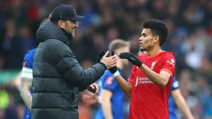 'He was running like headless chicken' - Klopp told to sell Liverpool striker
