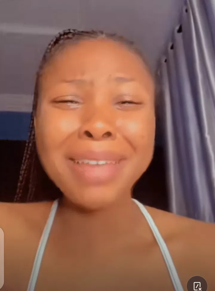'I forgot' - Nigerian lady in tears as boyfriend dumps her for using his toilet without flushing after first visit (Video)