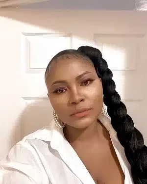 Sonia Ogiri shows off new assets on Instagram live (Video)