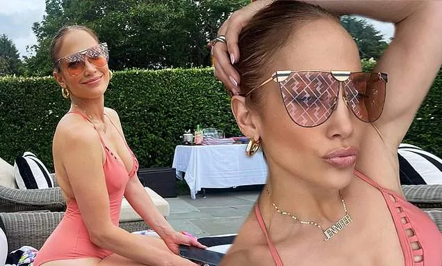 Actress Jennifer Lopez, 53, showcases her famous derriere in plunging swimsuit (photos)