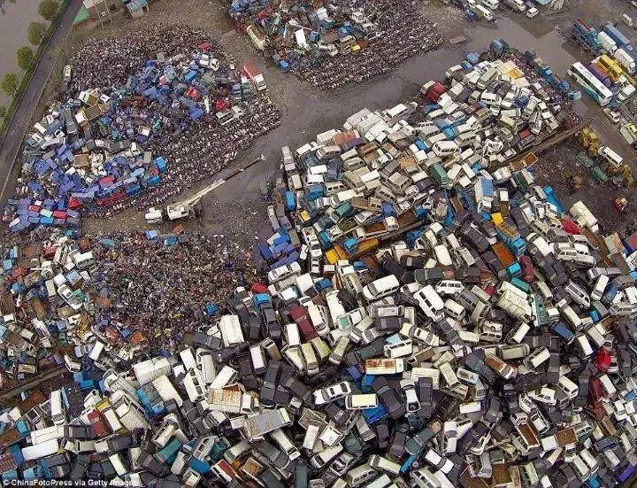 See The Junkyard in China Where Millions of Vehicles Are Thrown Away and Scrapped (Photos)