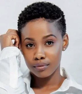 Fascinating low cut hairstyles for stylish African women.