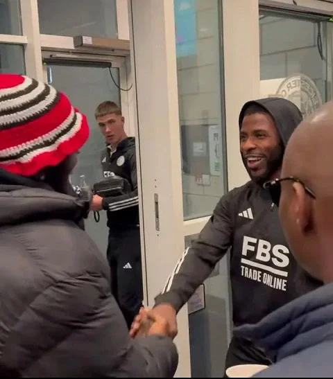 See As You Soft - Odumodublvck Tells Iheanacho During Link-up in Leicester (Video)