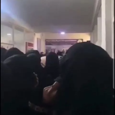 Afghan medical students weep as women are banned from pursuing medical training (video)