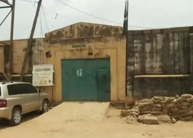 Breaking: 119 inmates escape as heavy rains destroy Suleja Prisons