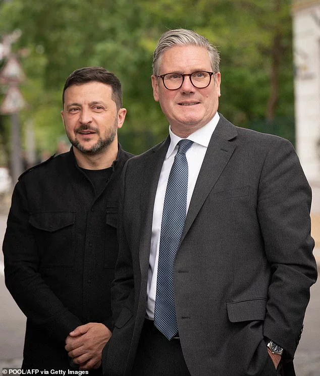 Britain's Prime Minister Keir Starmer (R) speaks with Ukraine's President Volodymyr Zelensky (L) at The Presidential Palace in Kyiv on May 10, 2025, after a meeting of European leaders in the Ukrainian capital, amid the Russian invasion of Ukraine