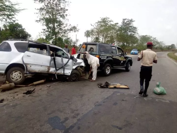 19 dead, 8 injured in road crash on Lokoja-Obajana highway 19 dead, 8 injured in road crash on Lokoja-Obajana highway