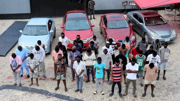 EFCC arrests 39 suspected cyber-fraudsters in Ibadan, recover 5 exotic cars (Photos)