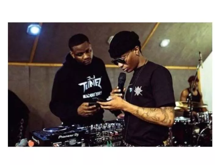 Wizkid's disc jockey, DJ Tunez's laptop stolen in Maimi