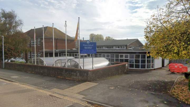 Boy arrested for 'threatening to kill in a secondary school' on social media Boy arrested for 'threatening to kill in a secondary school' on social media