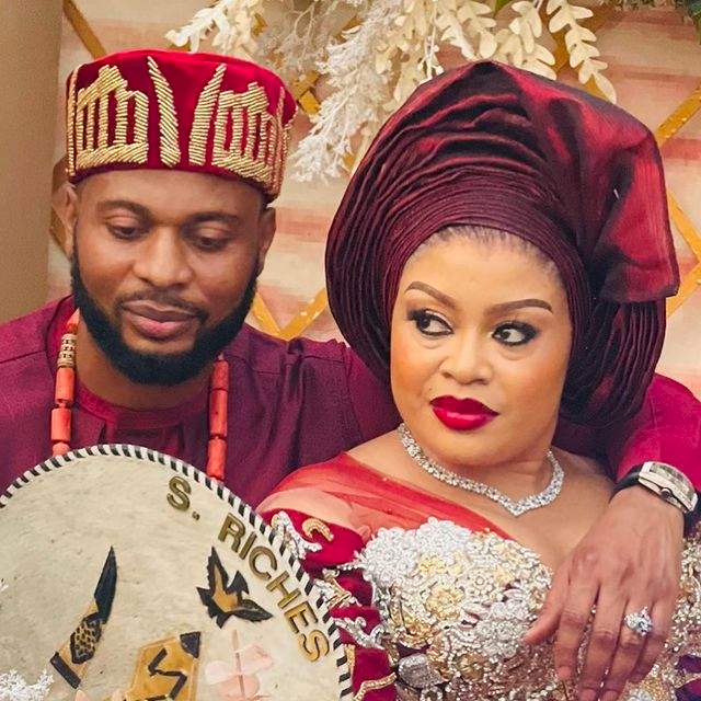 Nkiru Sylvanus' Traditional Wedding, Husband's Face Unveiled (Video ...