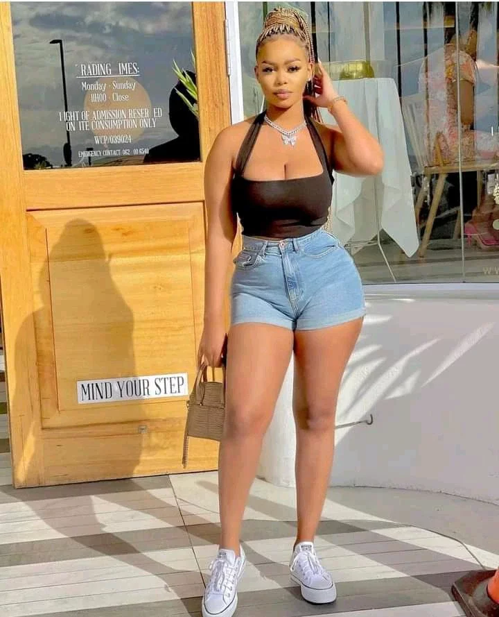 Short Jeans That Can Catch a Man's Attention, See Photos