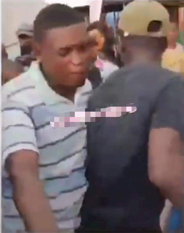 Angry mob pounces on dispatch rider caught transporting baby in a box (Video)