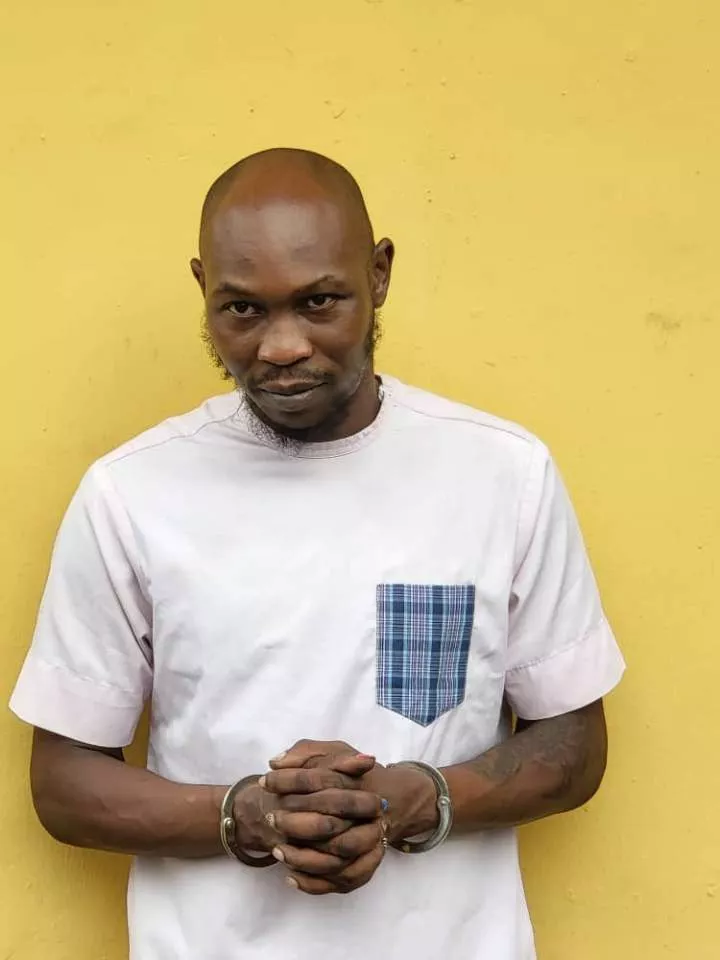 Assault: Seun Kuti has been placed under arrest - Lagos police Benjamin Hundeyin says; see photos and video of Seun in Handcuffs