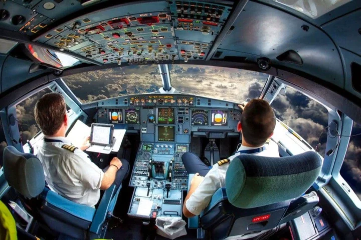 Aircraft pilots and flight engineers 