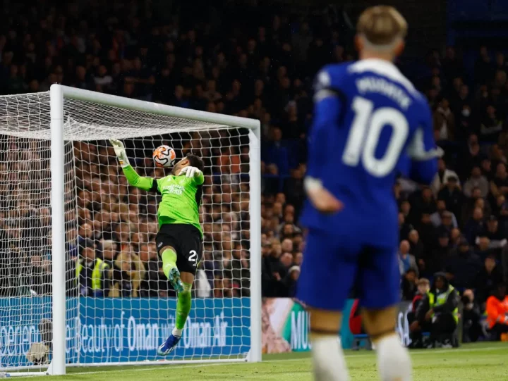 Mykhailo Mudryk scored an outrageous fluke against Arsenal in a 2-2 draw