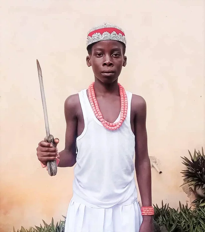 Delta monarch confers chieftaincy title on 12-year-old boy who killed white rabbit while hunting in the bush