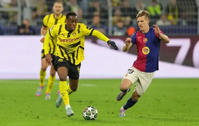 Borussia Dortmund v 	FC Barcelona - UEFA Champions League 2024/25 Quarter Final Second Leg