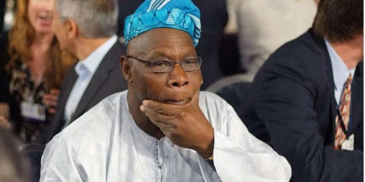 Today's Headlines: Obasanjo Disowns Wife, Says She's An Impostor; OAUTH gets new CMD