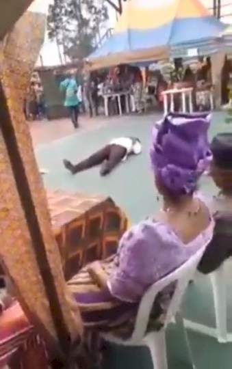 Man dies of heart attack while dancing at an event in Rivers (Video)