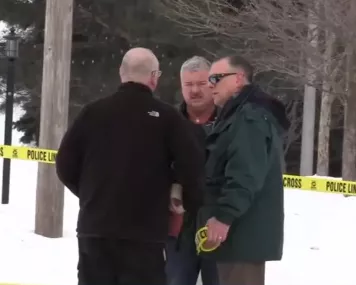 Father shoots wife and 3 daughters dead inside home in Chicago suburb