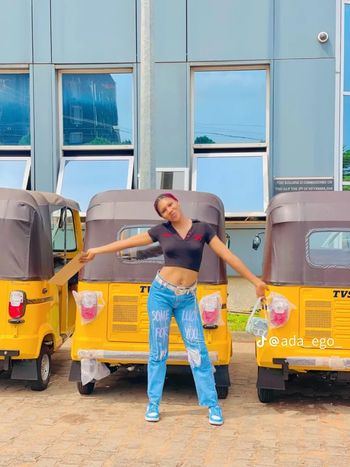 '3 Keke at once, God did' - Nigerian lady purchases 3 brand new tricycles at once, registers them for transport business